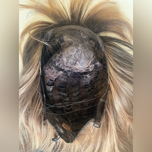 QUEEN OF SPARKLES Chestnut Brown With Copper Highlights Wig - Picture 7 of 7